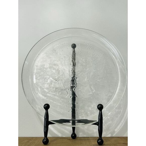 Vintage Arcoroc 13” Platter France Clear ‘Through The Woods’ Winter Sleigh Scene - Picture 9 of 9